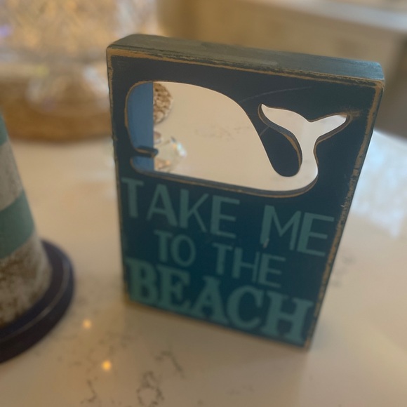 BEACH DECOR LIGHTHOUSE AND SHADOW BOX - Picture 2 of 7